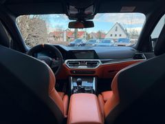 BMW M3 xDrive Competition/ H&K/ BICOLOR/ CARBON SEAT BMW M3 xDrive Competition/ H&K/ BICOLOR/ CARBON SEAT