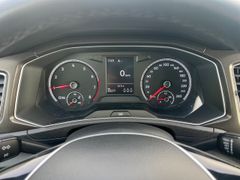 VW T-Roc 1,5 TSI KLIMA,NAVI,PANO,ESP,MFL,MFD,SHA
