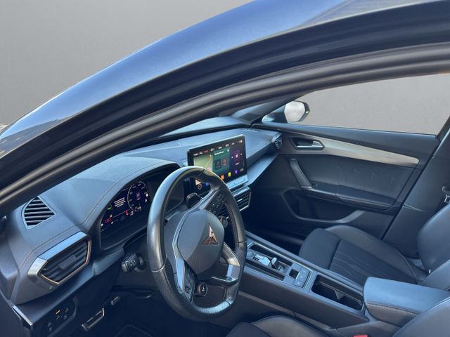 Formentor VZ 1,4 e-HYBRID *AHK+PANO+LED+NAVI+KAM