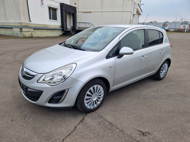 Opel Corsa D Satellite