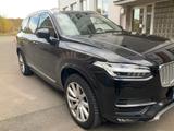Volvo XC 90 Inscription AWD Pano/Head-Up/7-Sitzer - Volvo Gebrauchtwagen in Düsseldorf