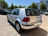 Volkswagen Golf 1.6 Special Automatik *Klimaauto - Volkswagen Golf: Special