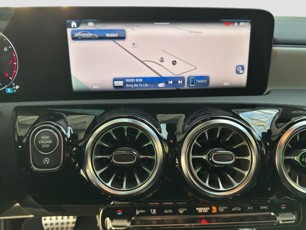 Fahrzeugabbildung Mercedes-Benz CLA 200 Coupé Fernlichtass.*KeyLess*LED*PDC*ACC