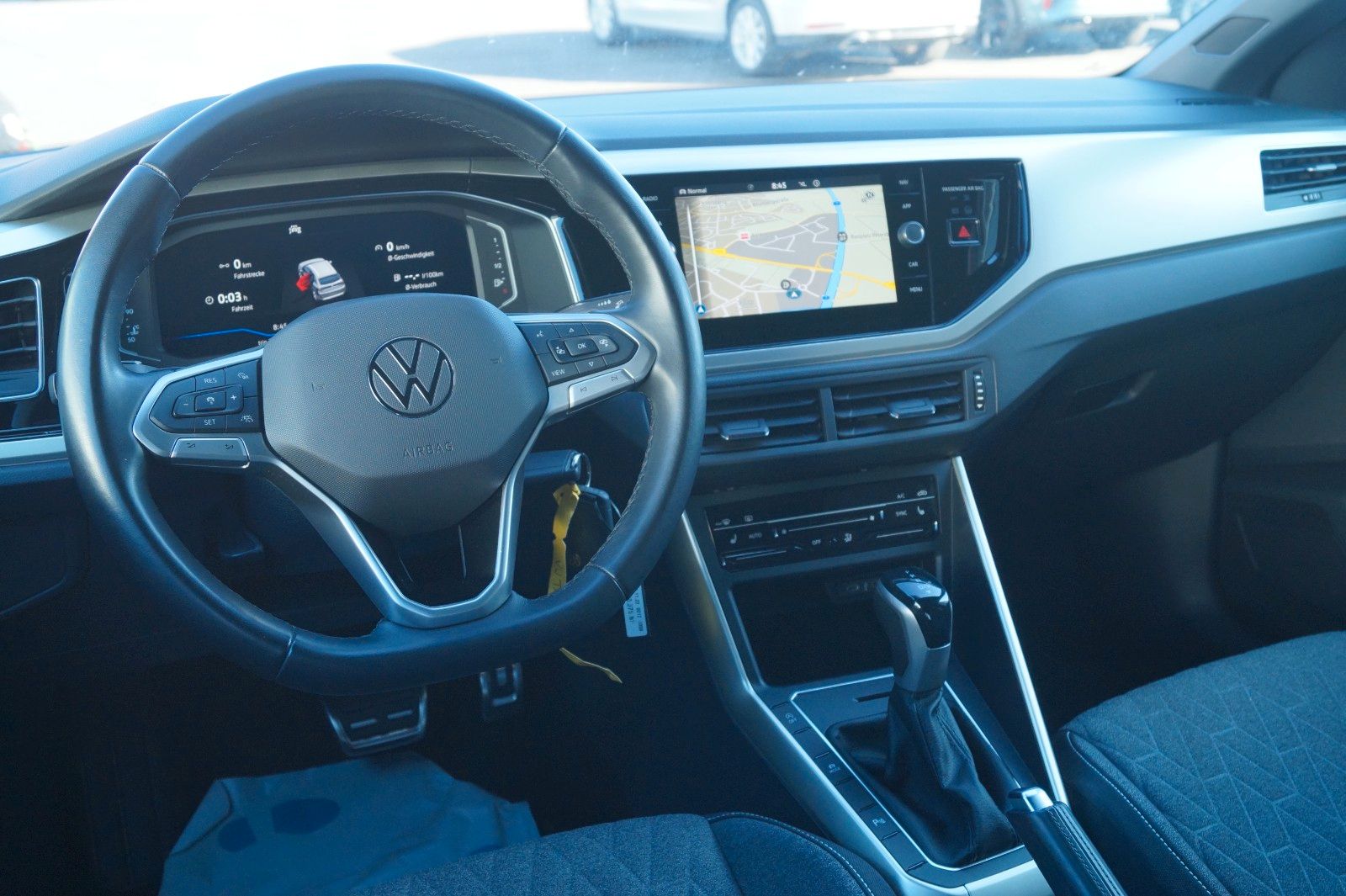 Fahrzeugabbildung Volkswagen Taigo Move 1.0 TSI 7-Gang DSG *TÜV neu