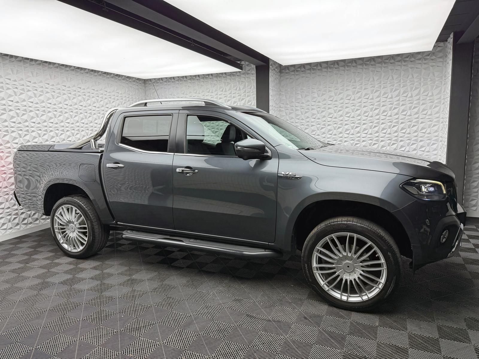 Fahrzeugabbildung Mercedes-Benz X 350d POWER-EDITION/4MATIC/LED/KEYLES/360°/AHK