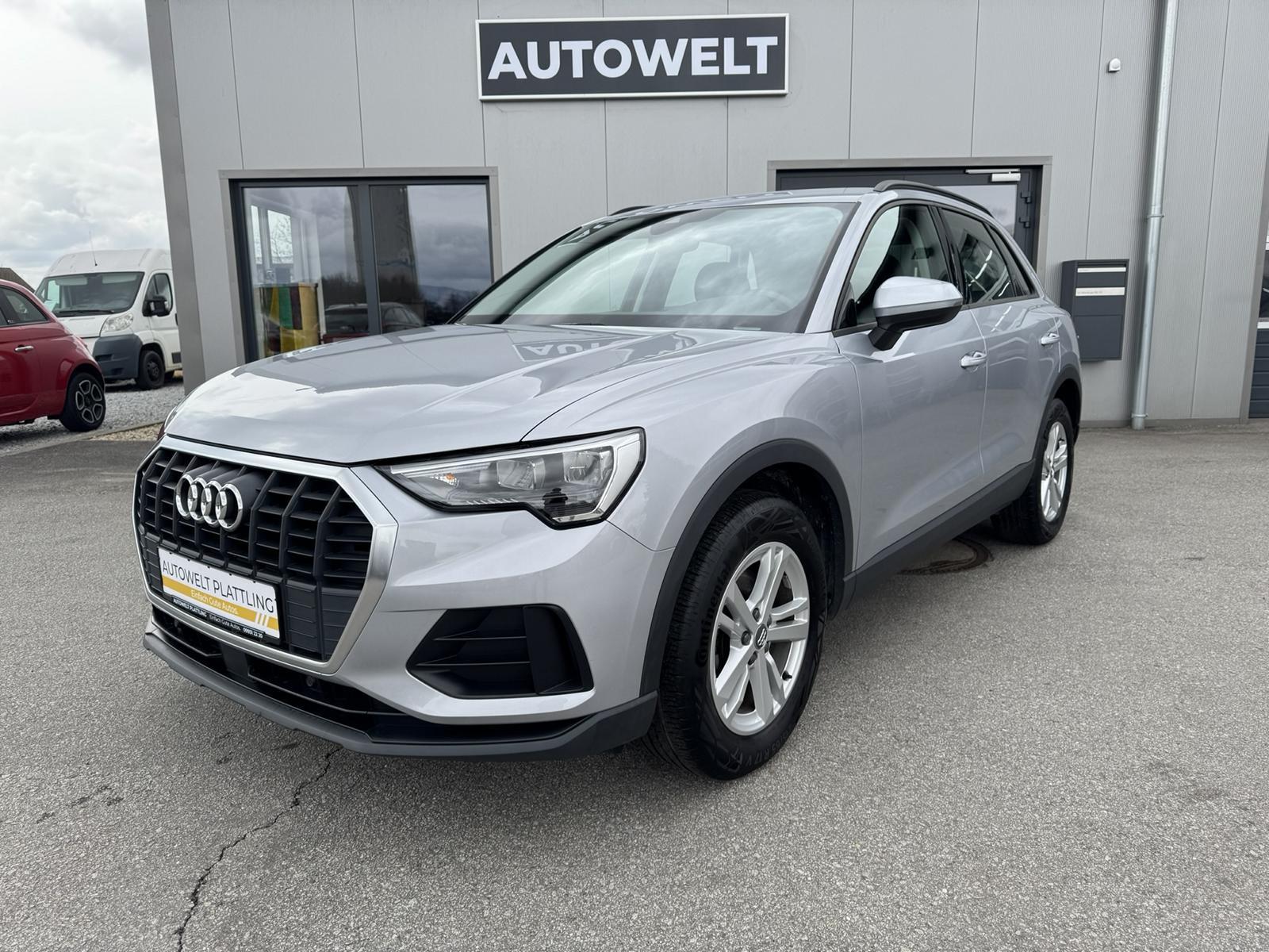 Audi Q3 35 TFSI digi Cockpit Automatik  wenig KM AHK