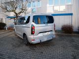 Ford Tourneo Custom L1 Titanium mit Rollstuhlrampe - : Allradantrieb, Van, mit