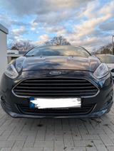 Ford Fiesta 1,0 59kW Titanium Metallic Klima AC - Ford: Blau, Metallic