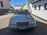 Mercedes-Benz Mercedes C220 D Youngtimer - gebrauchte Mercedes-Benz C 220 aus dem Jahr 1994