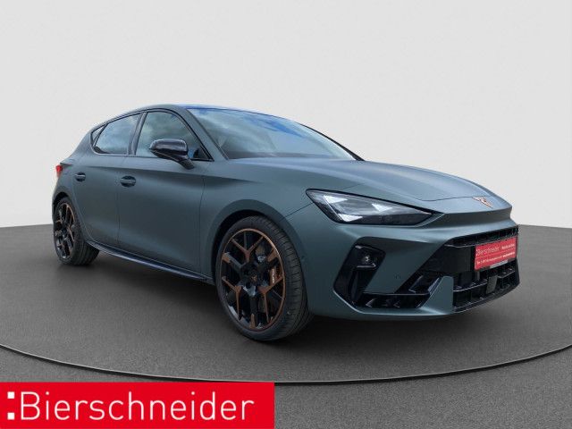 Cupra Leon 2.0 TSI DSG VZ SENNH MATRIX PANO LEDER AKEB imagem 3