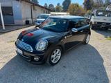 MINI Mini 1.6 16V Cooper D NEOPATENTATI - MINI MINI aus 2011 mit Diesel-Antrieb