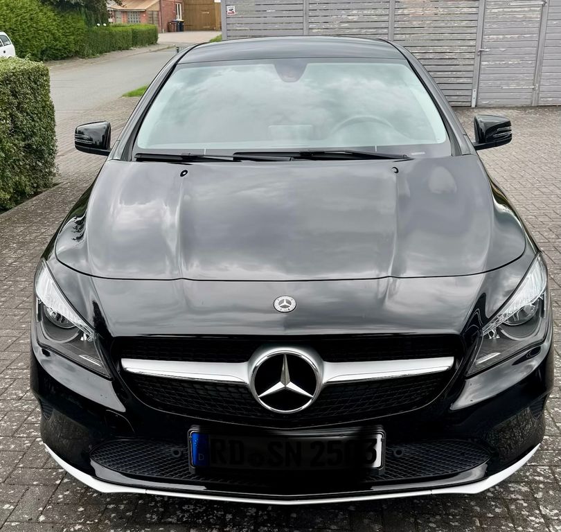 Image of Mercedes-Benz CLA 180 Shooting Brake