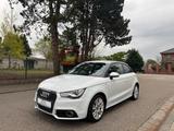 Audi A1 ambition S Line TÜV NEU Garantie 2 Hand - Audi A1 Ambition mit Diesel-Antrieb