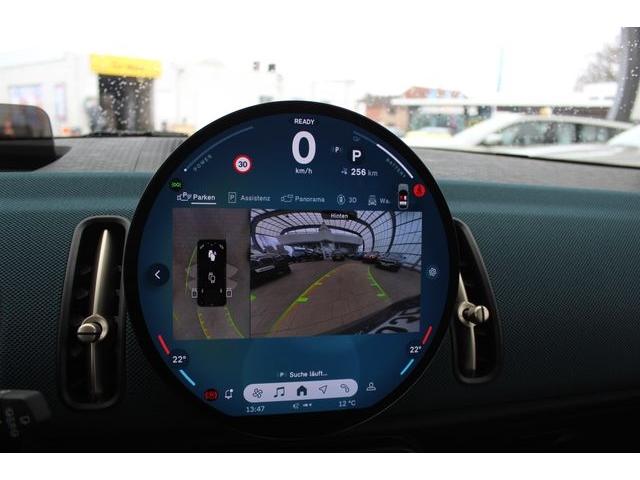 MINI Countryman E Elektro Favoured Trim Navi HeadUp P