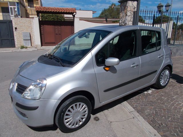 Renault Modus 1.5 dCi 85CV Luxe