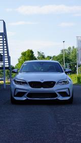 BMW M2 Competition Akrpovice - silberne BMW M2