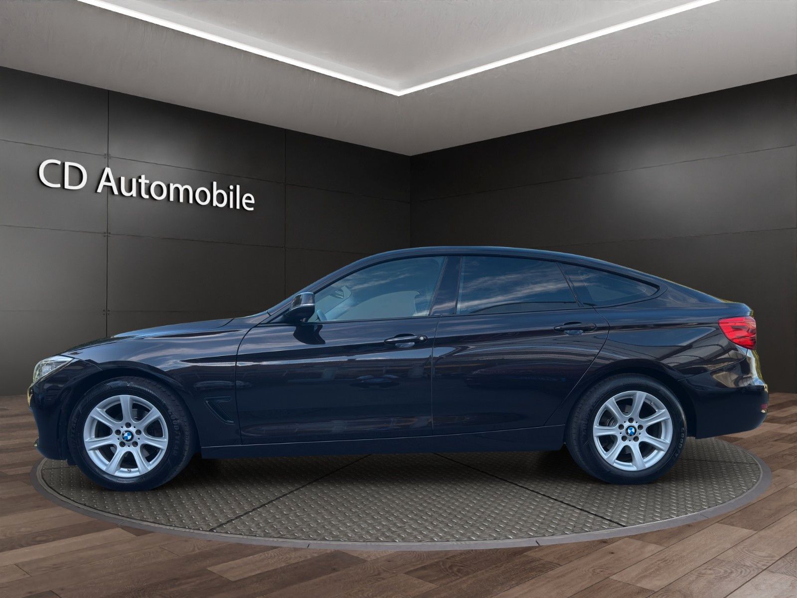 Fahrzeugabbildung BMW 318 d Gran Turismo Automatik/Klimaaut./Leder+Shz