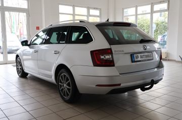 Skoda Octavia Combi Style Automatik LED Pano PDC