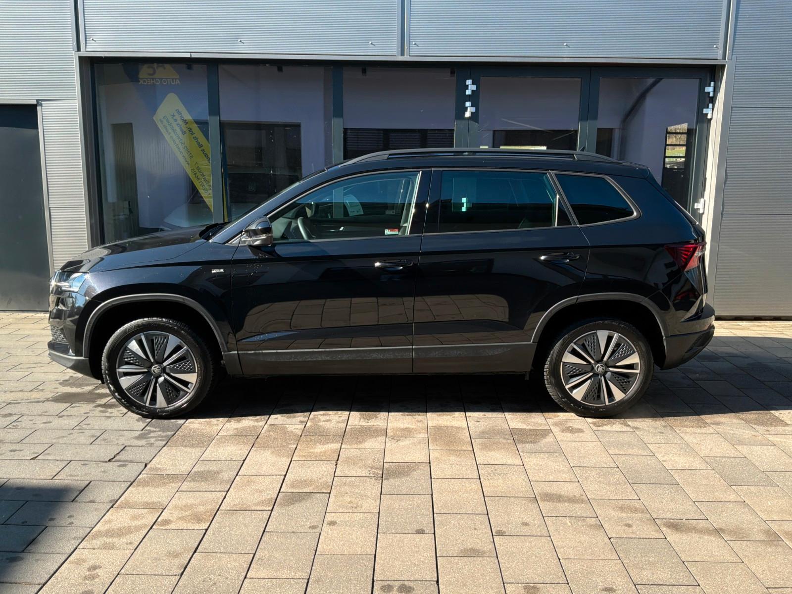 Skoda Karoq Tour TDI DSG AHK+Navi+Matrix+Standheizung
