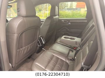 Porsche Cayenne - 12