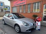 Alfa Romeo Giulietta 2.0 JTDm-2 175 CV TCT Exclu - Alfa Romeo Giulietta mit Halbautomatikschaltung