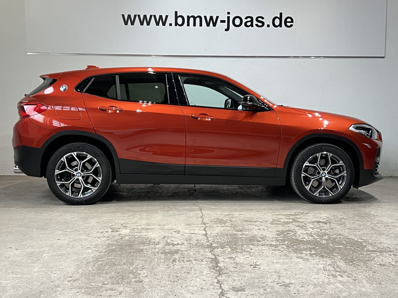 Fahrzeugabbildung BMW X2 xDrive20d Navi AHK PDC vorne + hinten