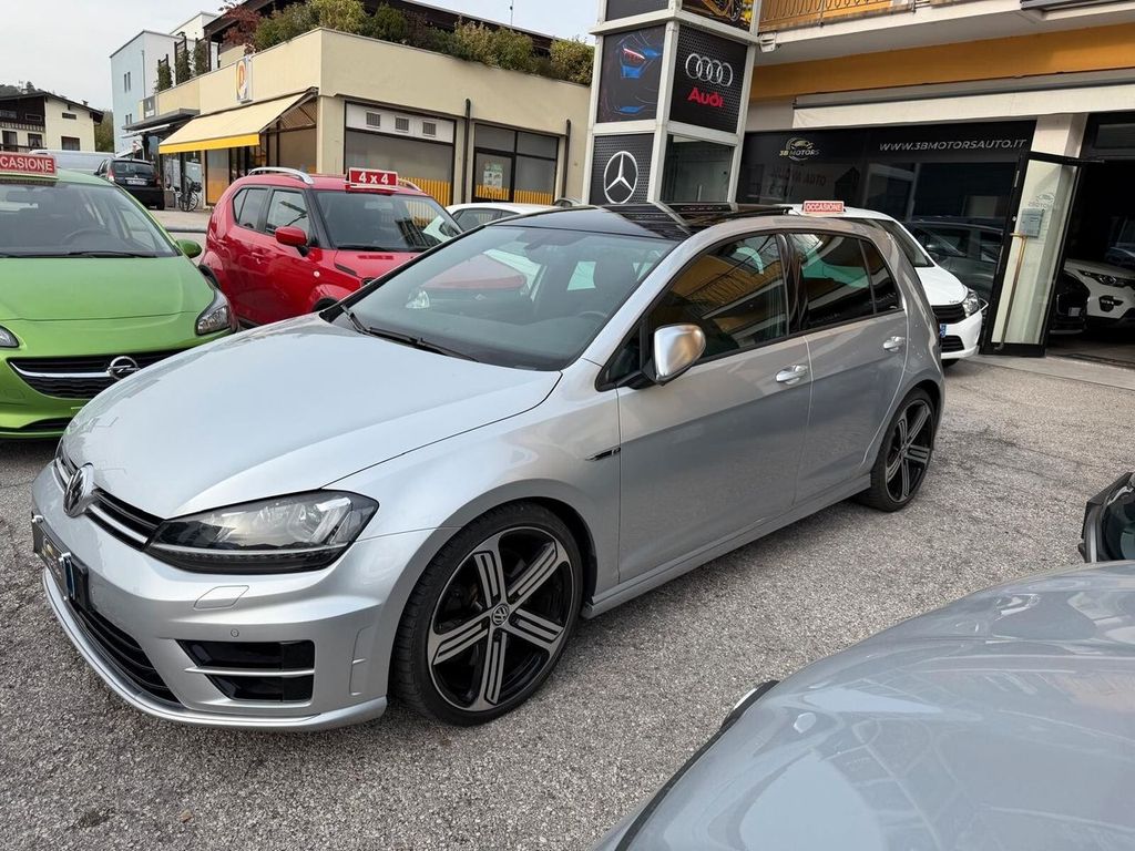 Image of Volkswagen Golf