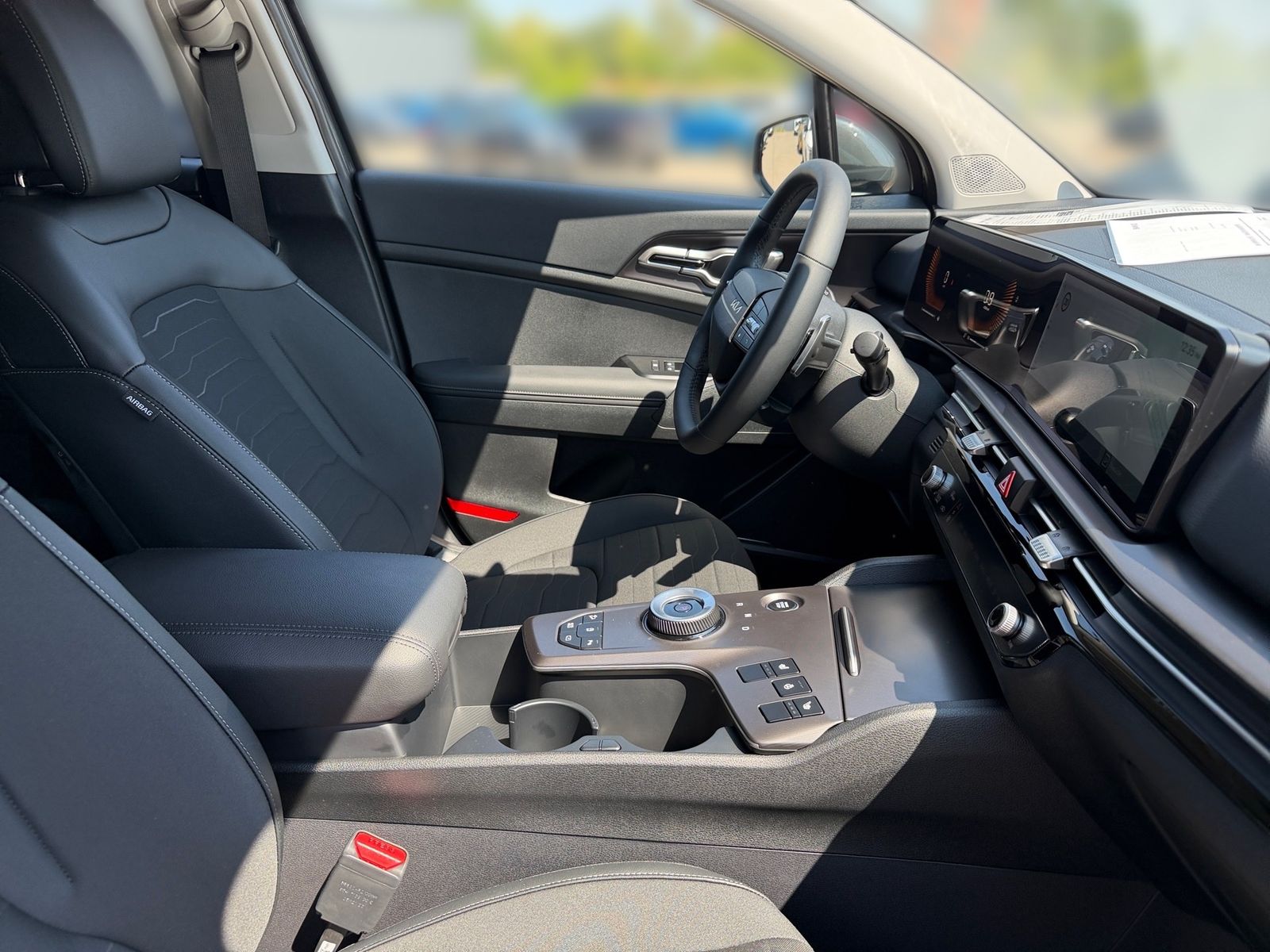Fahrzeugabbildung Kia SPORTAGE 1.6T 2WD DCT Vision KOM Facelift