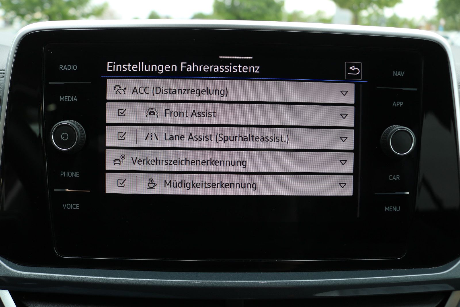 Volkswagen T-Roc Style 1.0 TSI /Massage/Navi/ACC/ParkLenk/ foto 12