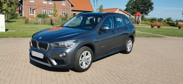 BMW X1 sDrive18i Advantage, TÜV neu