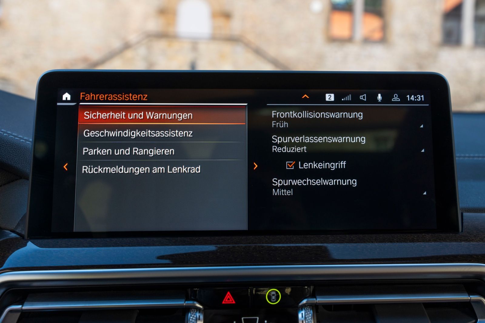 Fahrzeugabbildung BMW X4 M40i M-SPORT HUD H&K 360° CARPLAY LED