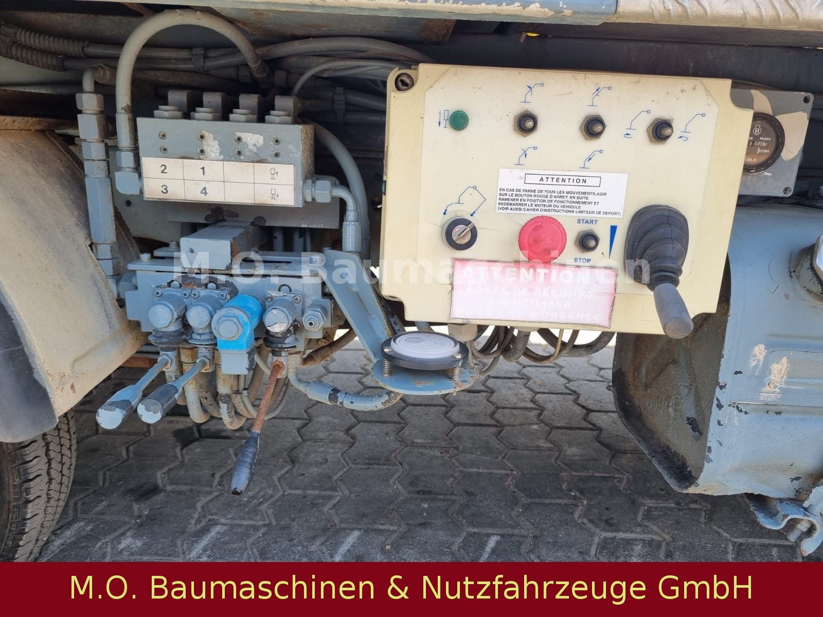 Fahrzeugabbildung Mazda Multitel Bühne 14,5 Meter/145 ALU