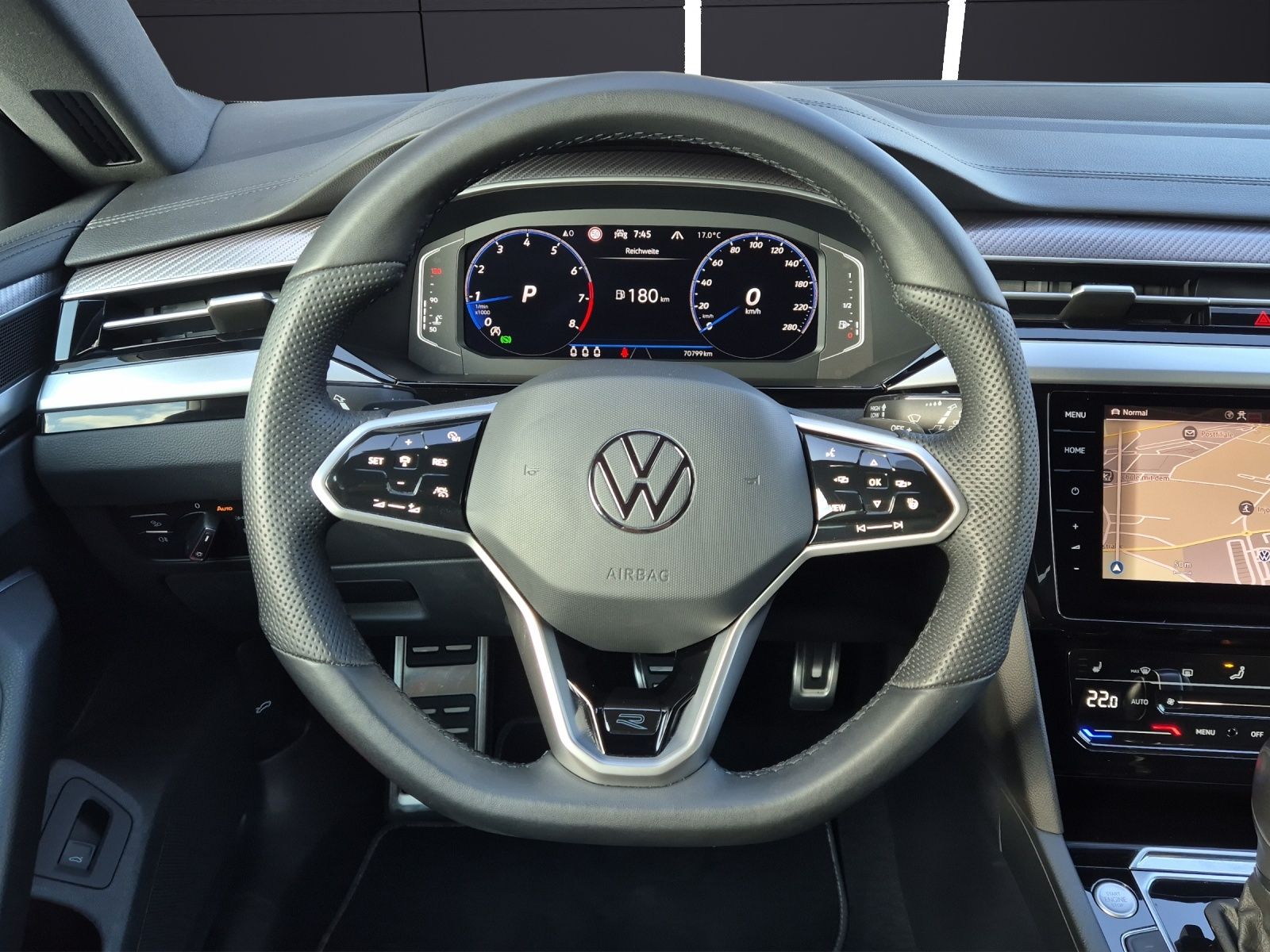 Fahrzeugabbildung Volkswagen Arteon SB TSI R-Line DSG 4M Matrix AHK Navi AID