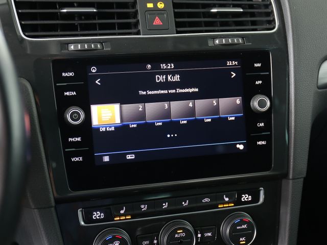 Volkswagen Golf Variant 1.5TSI ACC NAVI ERGO KAMERA AHK
