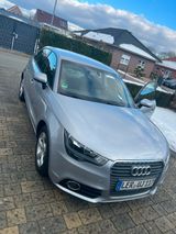 Audi A1 Sportback attraction *1-Hand* - Audi: Kleinwagen