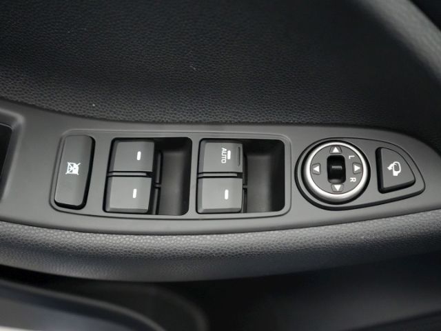 i20 STYLE DCT+NAVI+RÜCKFAHRKAMERA+SITZ-/LENKRADH