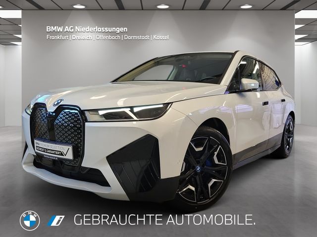 BMW iX xDrive50 AHK Driv.Assist.Prof Kamera