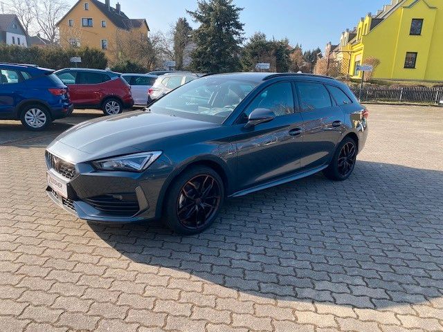 Fahrzeugabbildung CUPRA Leon Sportstourer 1,4TSI e-Hybrid *SHZ *Full-Li