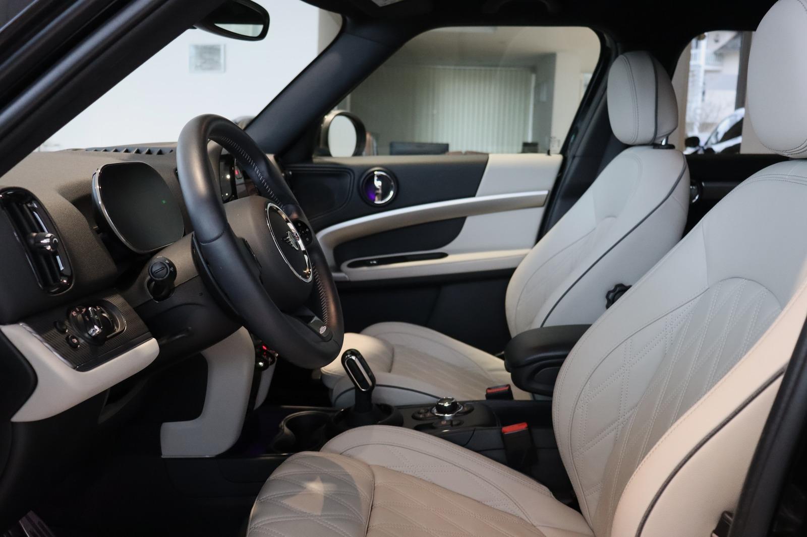 MINI John Cooper Works Countryman ALL4/Leather Cream