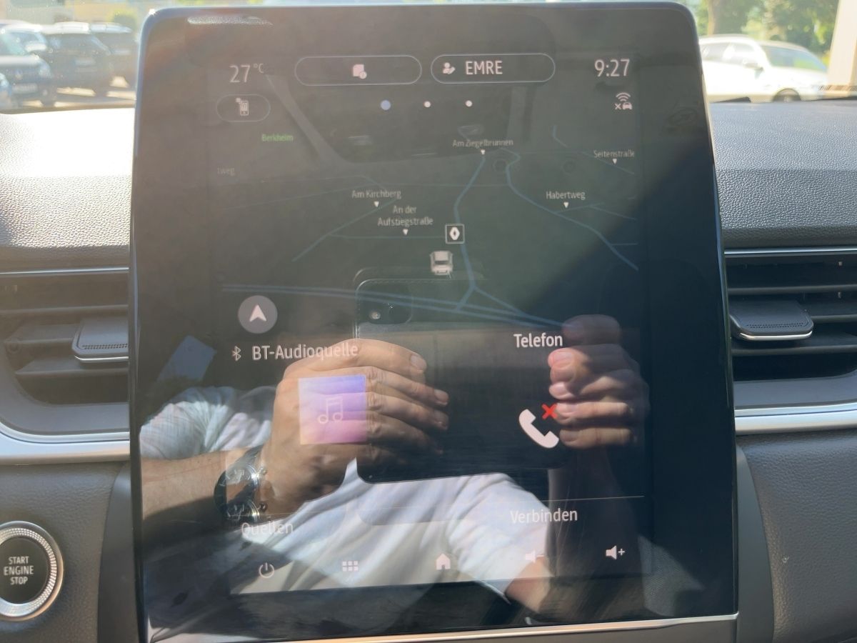 Fahrzeugabbildung Renault Captur TECHNO TCe 160 EDC ABS Fahrerairbag ESP Z