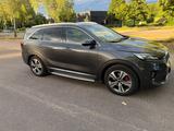 Kia Sorento 2.2 CRDi AWD GT Line Automatik 