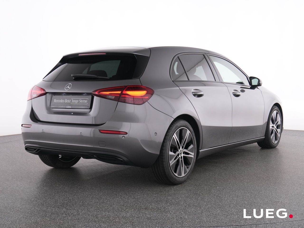 Mercedes-Benz A 200 d Progressive+NavPrem+LED-HP+Night+Kamera+ imagem 3