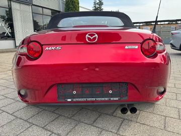 Mazda MX-5 1.5 Exclusive-Line Stoffverdeck