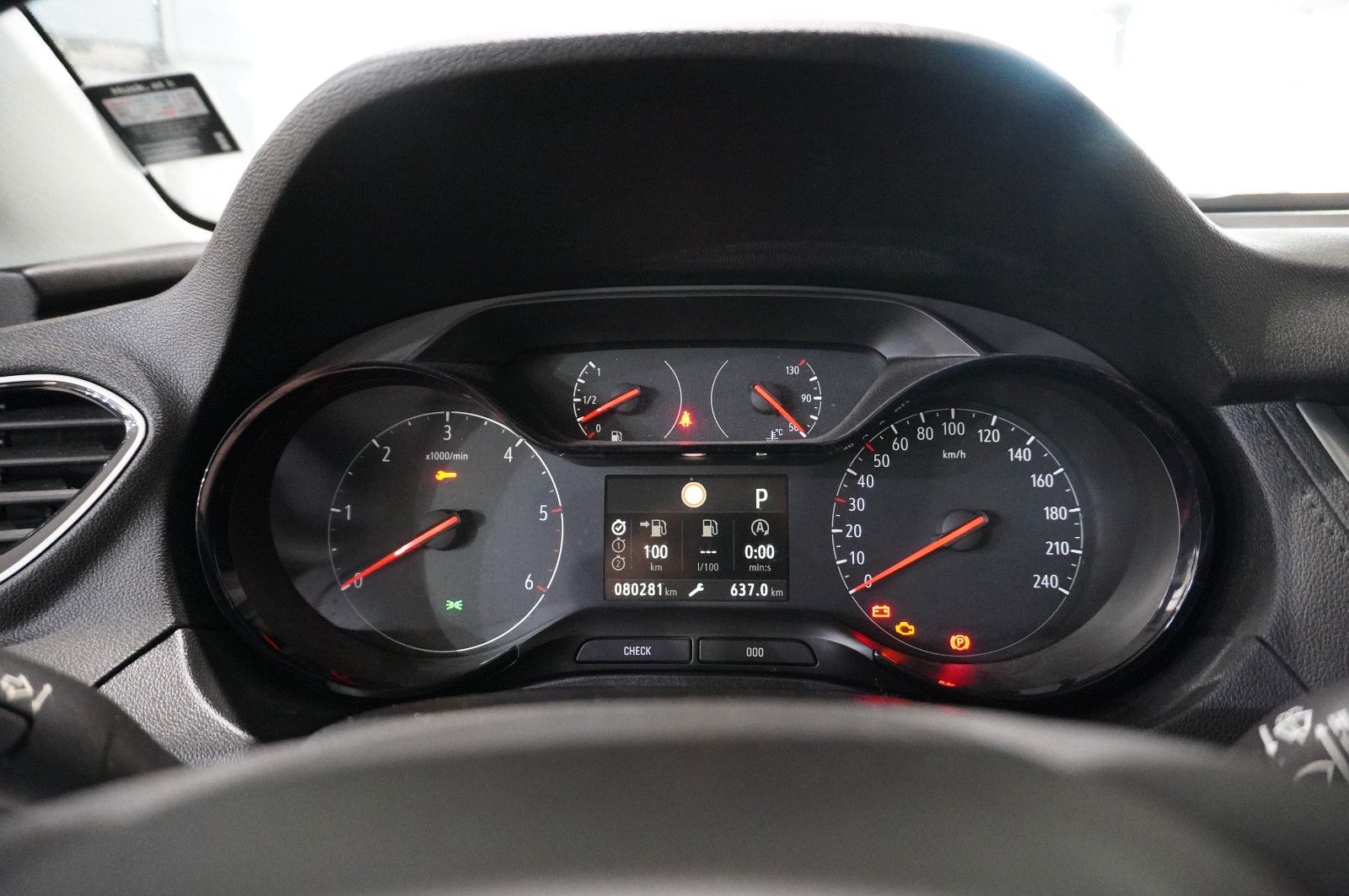 Fahrzeugabbildung Opel Grandland (X) 1.5D  EDIT. NAVI/LED/KAMERA/SH/AHK