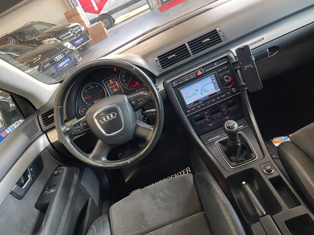 Audi A4 Avant 2.0 TDI quattro *Xenon*Sline*