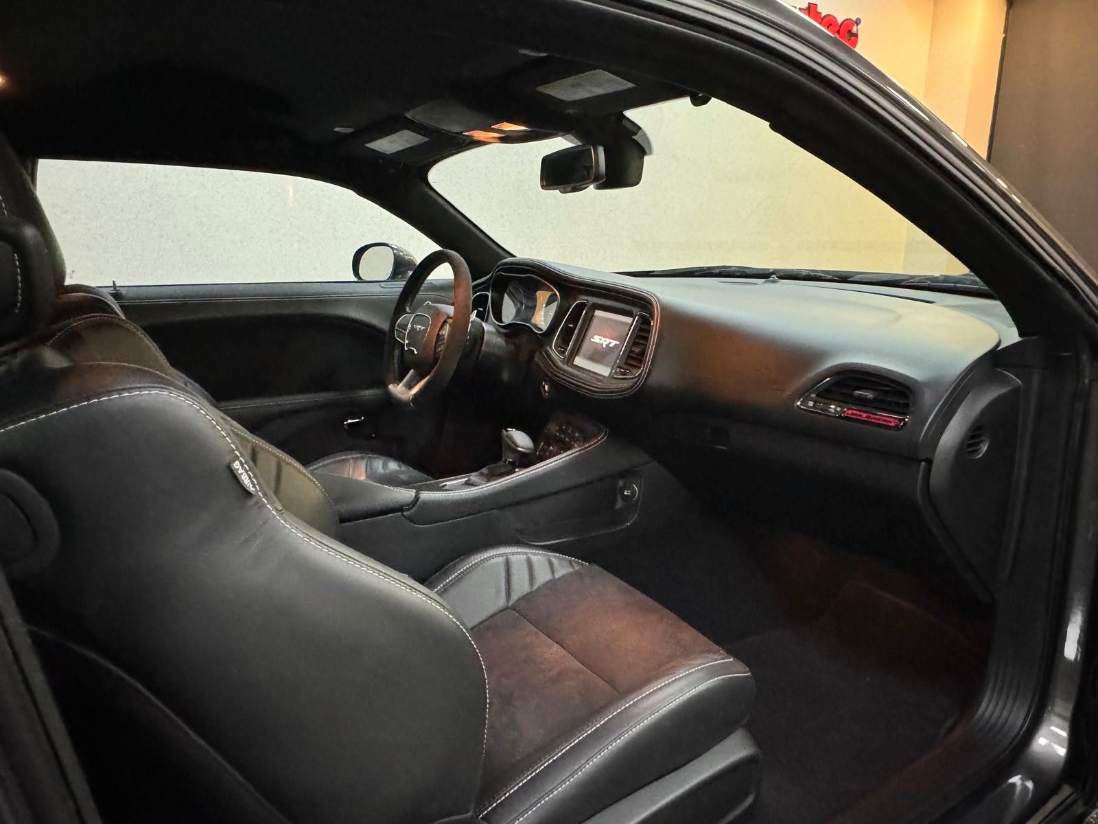 Fahrzeugabbildung Dodge CHALLENGER HELLCAT JAILBREAK -LAST CALL-CARBON