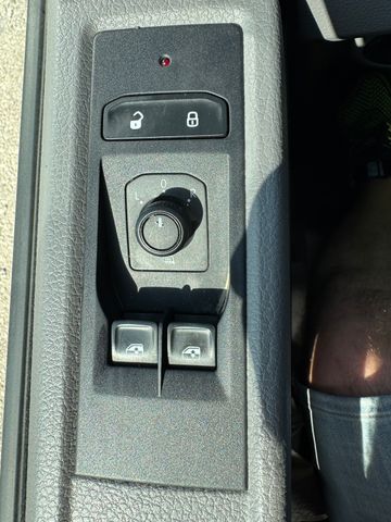 Volkswagen T6 2.0 TDI DoKa Pritsche lang