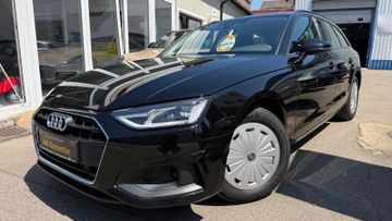 Audi A4 - 1