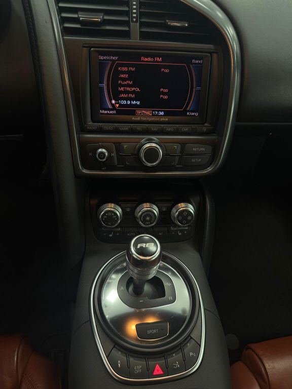 Audi R8 4.2 FSI V8 quattro*Bang & Olufsen*Tempomat*