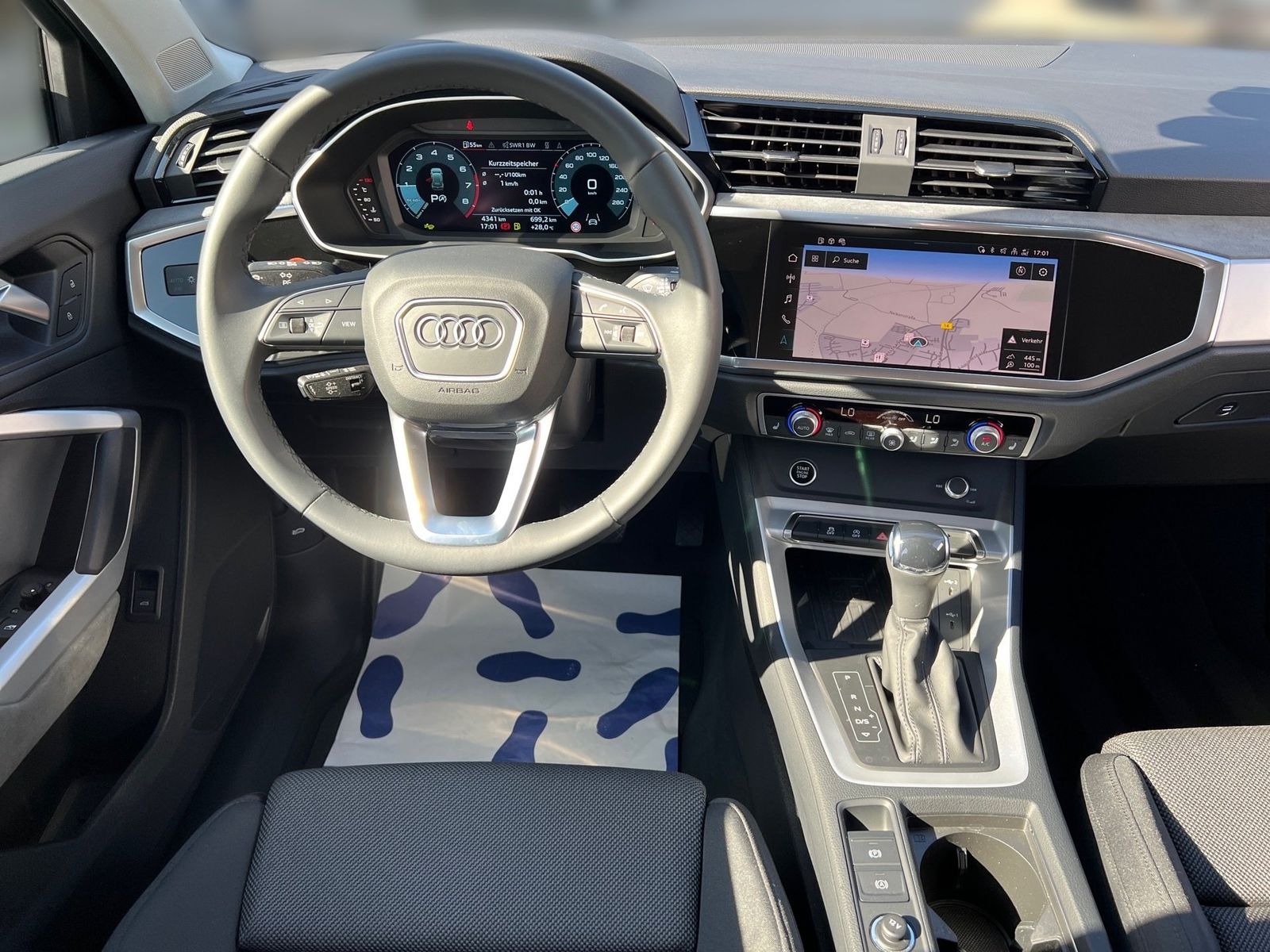 Audi Q3 - Bild 10